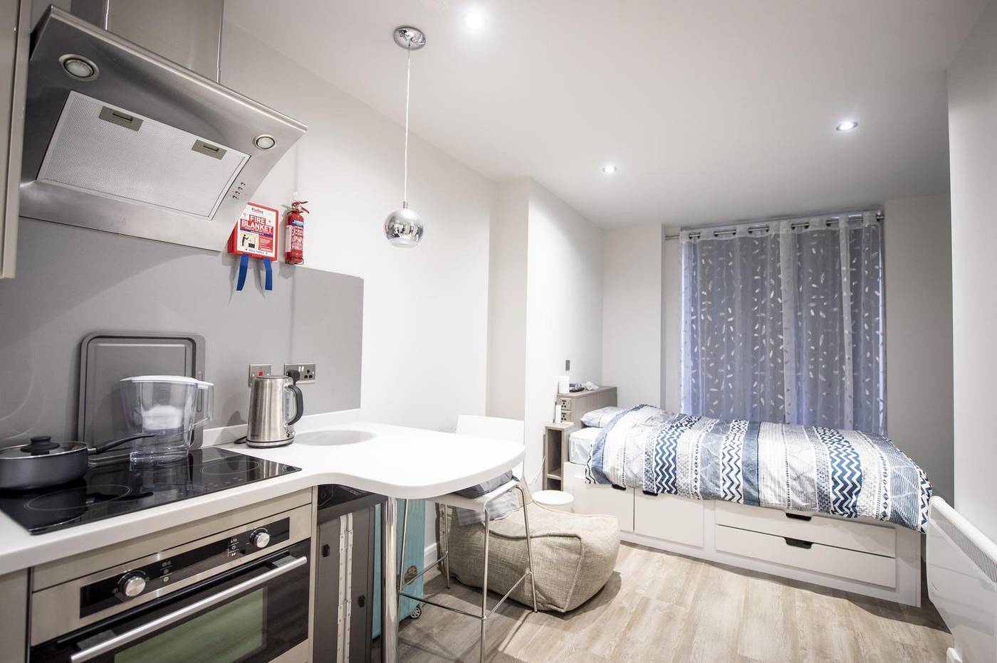 12-16 De Montfort Street
